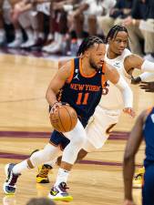 Jalen Brunson drives to the hoop in April 2023. Our resident sports scribe says this is the year the Knicks finally