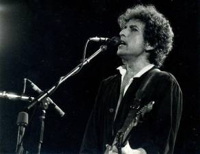 Fifty years ago, Bob Dylan began recording his iconic <i>“Blood on the Tracks”</i> in New York City.