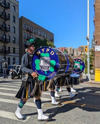 Drummers of the NYPD Emerald Society joined the memorial parade.