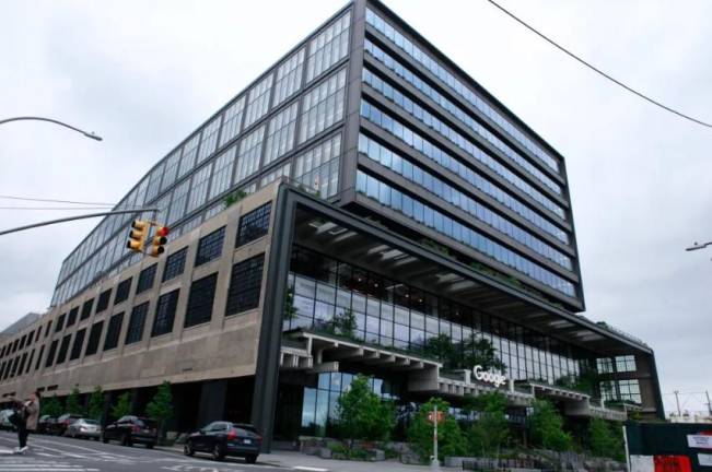 Google purchased office space on the site of the old St. John’s Terminal near Hudson River Park in Hudson Square, May 10, 2024. Photo: Ben Fractenberg/THE CITY