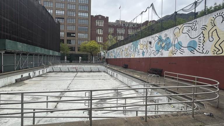 The Tony Dapolito Recreation Center’s Outdoor Pool, also known as Carmine Street Pool, located at Seventh Avenue South and Clarkston Street, will remain closed this summer for the fifth summer in a row. Photo: Alessia Girardin.